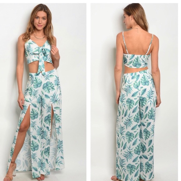 Pants - 🆑BUY 2 GET 1 FREE Two piece tropical set
